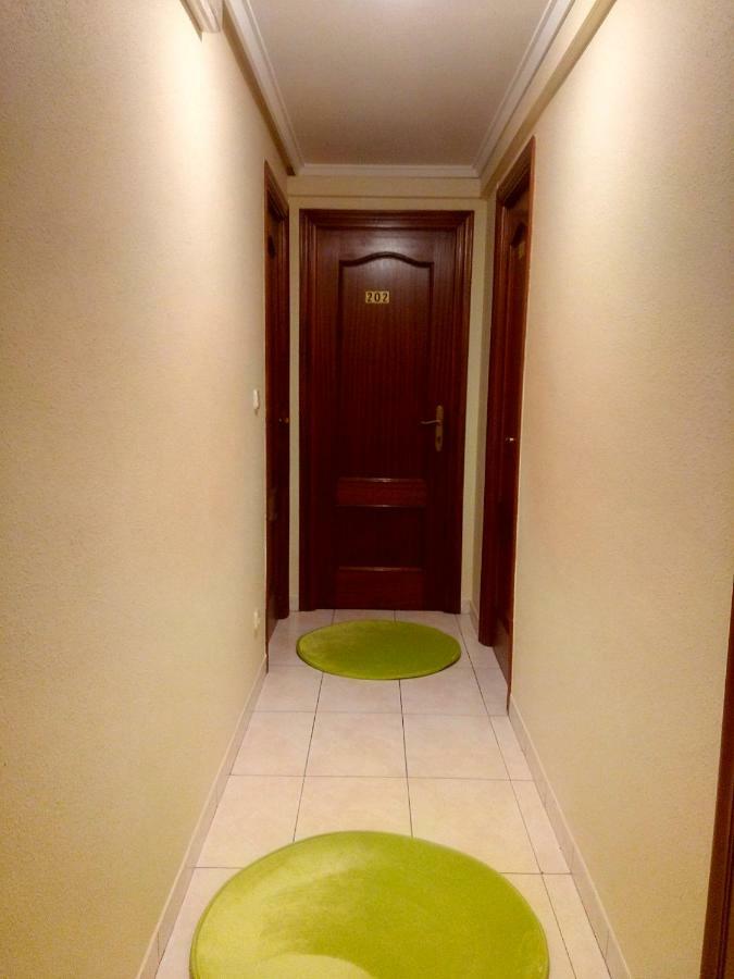 Los Fronterizos Hotel Irun Bagian luar foto