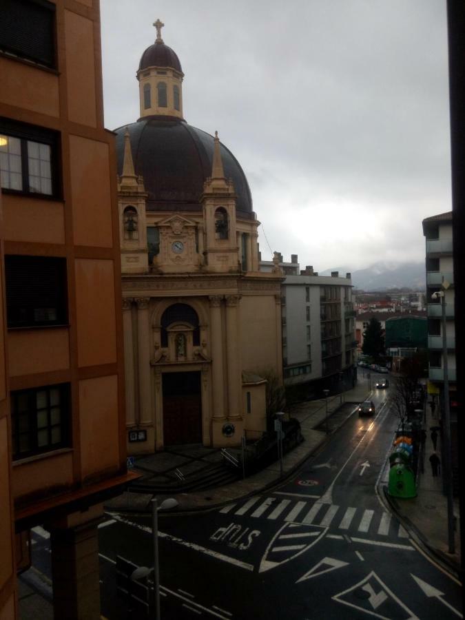 Los Fronterizos Hotel Irun Bagian luar foto