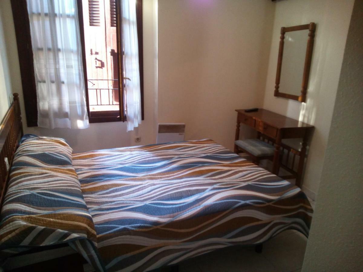 Los Fronterizos Hotel Irun Bagian luar foto